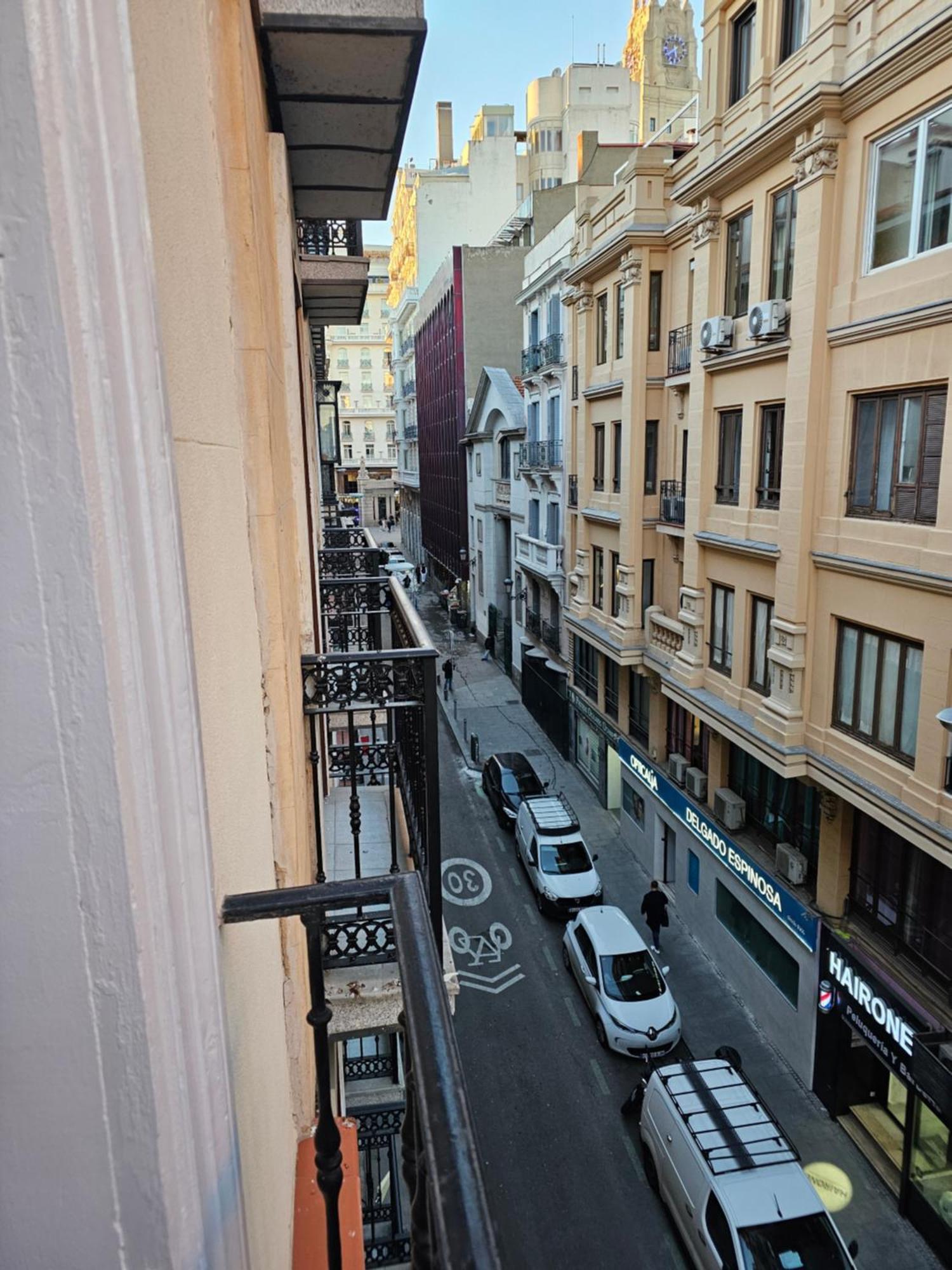 Hostal Andrea Granvia Madrid Luaran gambar